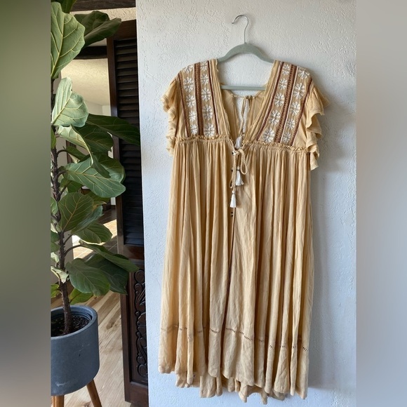 Free People Boho Embroidered Maxi Dress Gauze Flowy Beige Tan Cream Neutral - Picture 5 of 10